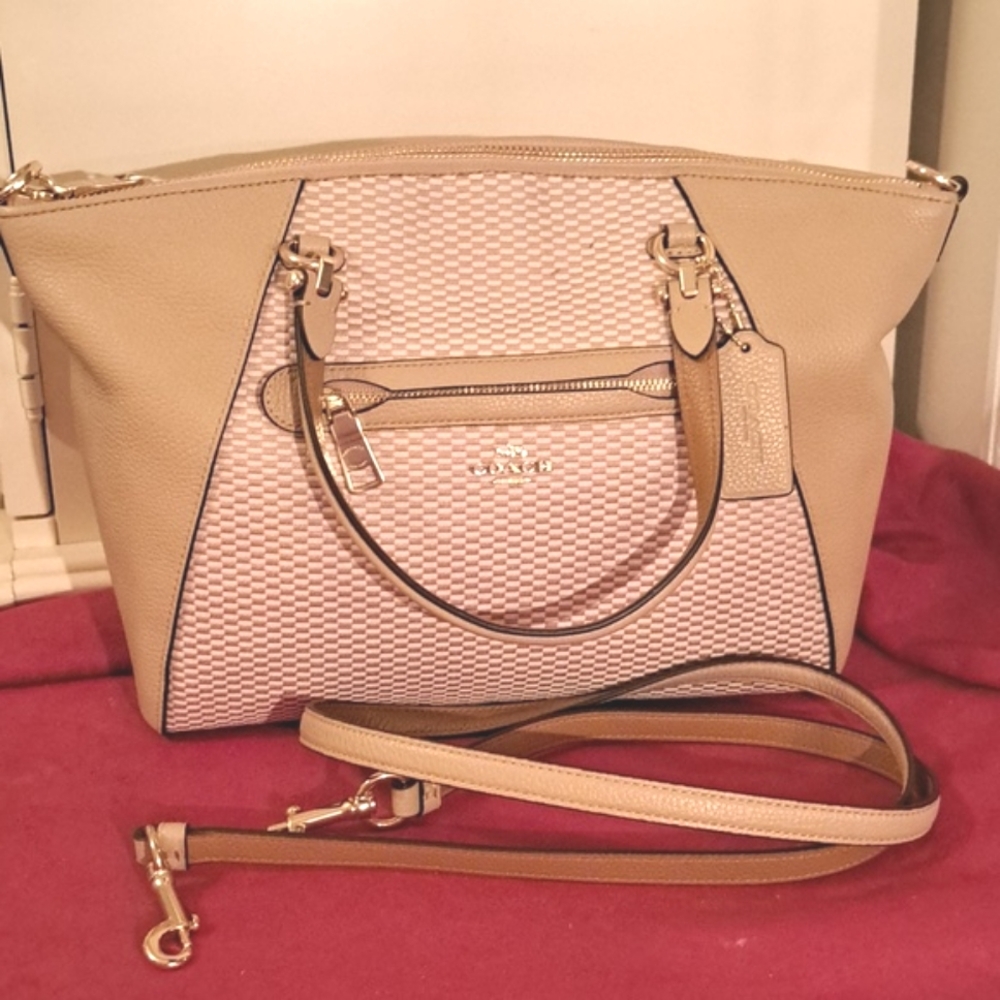 NEW Coach Prairie       Tan/Cream Satchel and Crossbody - Picture 2 of 15